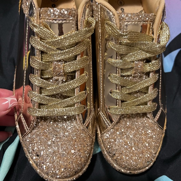 Gold glitter sneakers ✨! - Picture 3 of 7